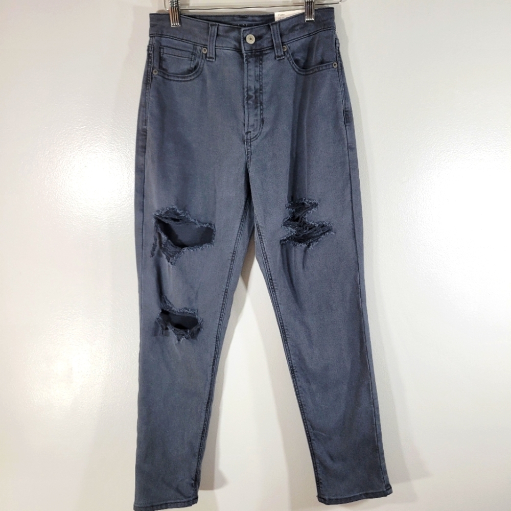 AMERICAN EAGLE grey distressed ripped high rise short mom stretchy denim jeans